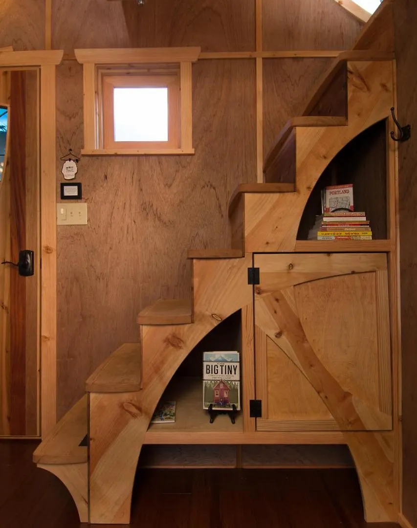 Caravan- The Tiny House Hotel Portland