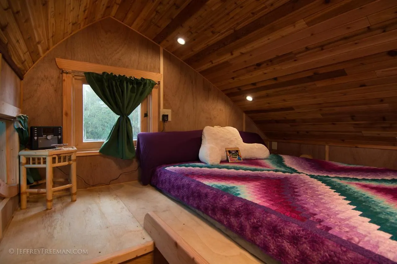 Caravan- The Tiny House Hotel Portland