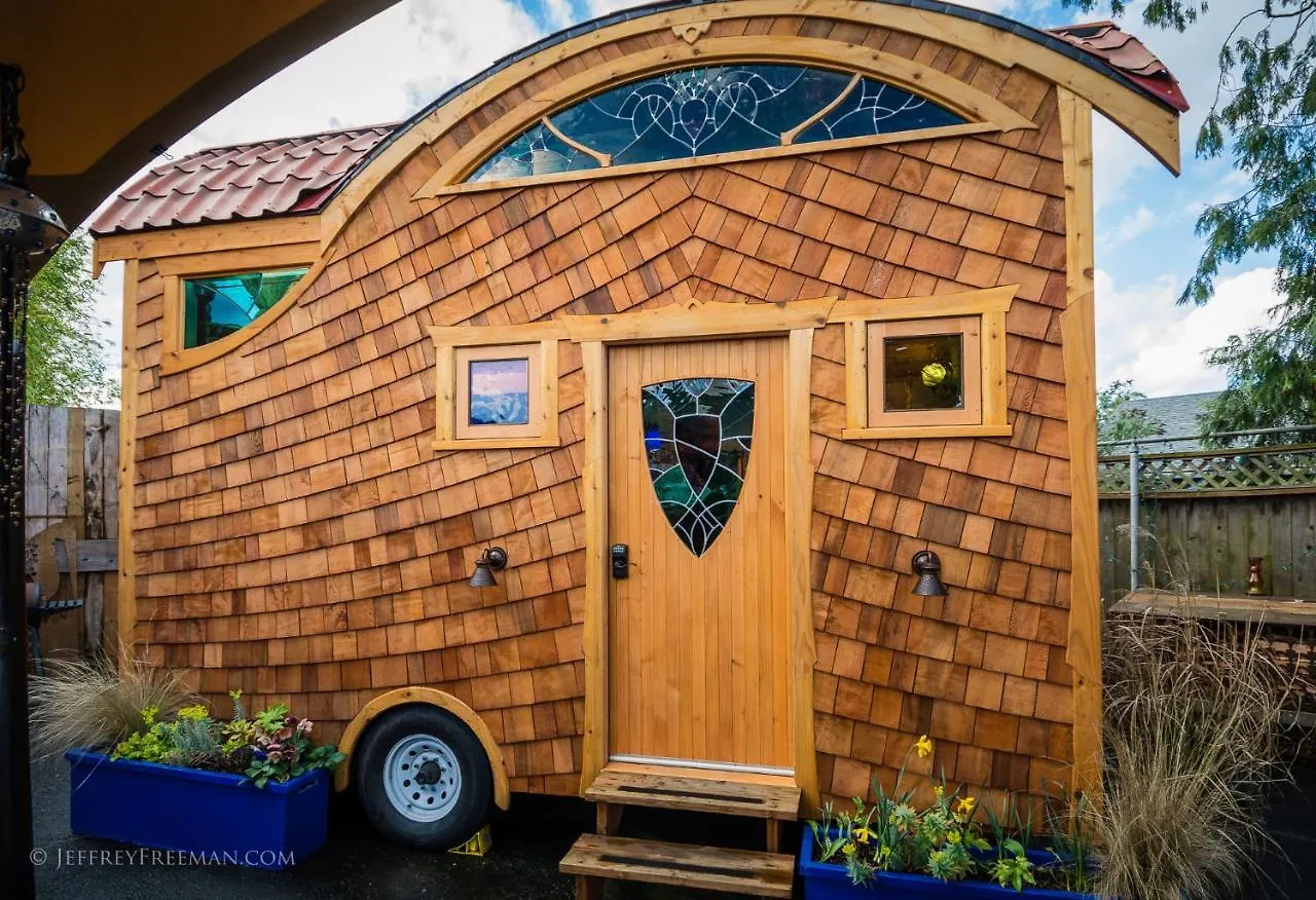 Caravan- The Tiny House Hotel Portland